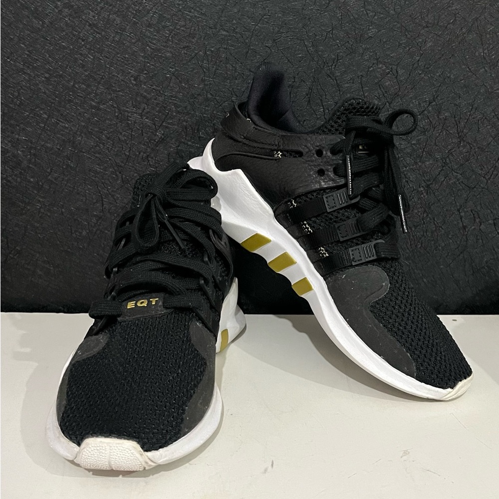 Adidas Equipment Support ADV Ac7972 (size 6.5)
